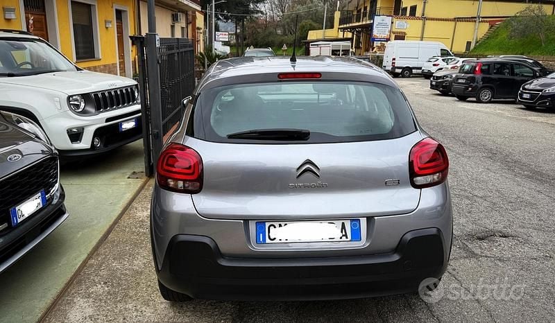 Usata Citroën C3 101 CV (74 kW) 2022 Grigio Utilitaria