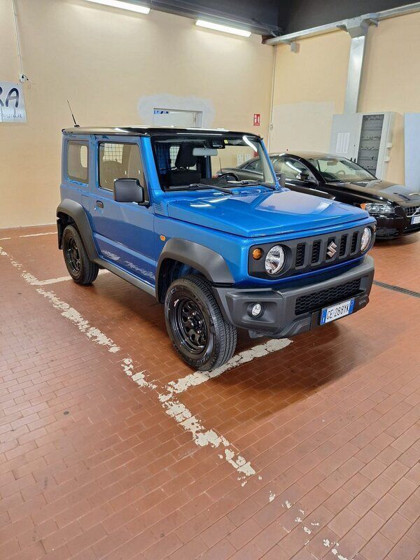 Usata Suzuki Jimny 102 CV (75 kW) 2021 Blu SUV