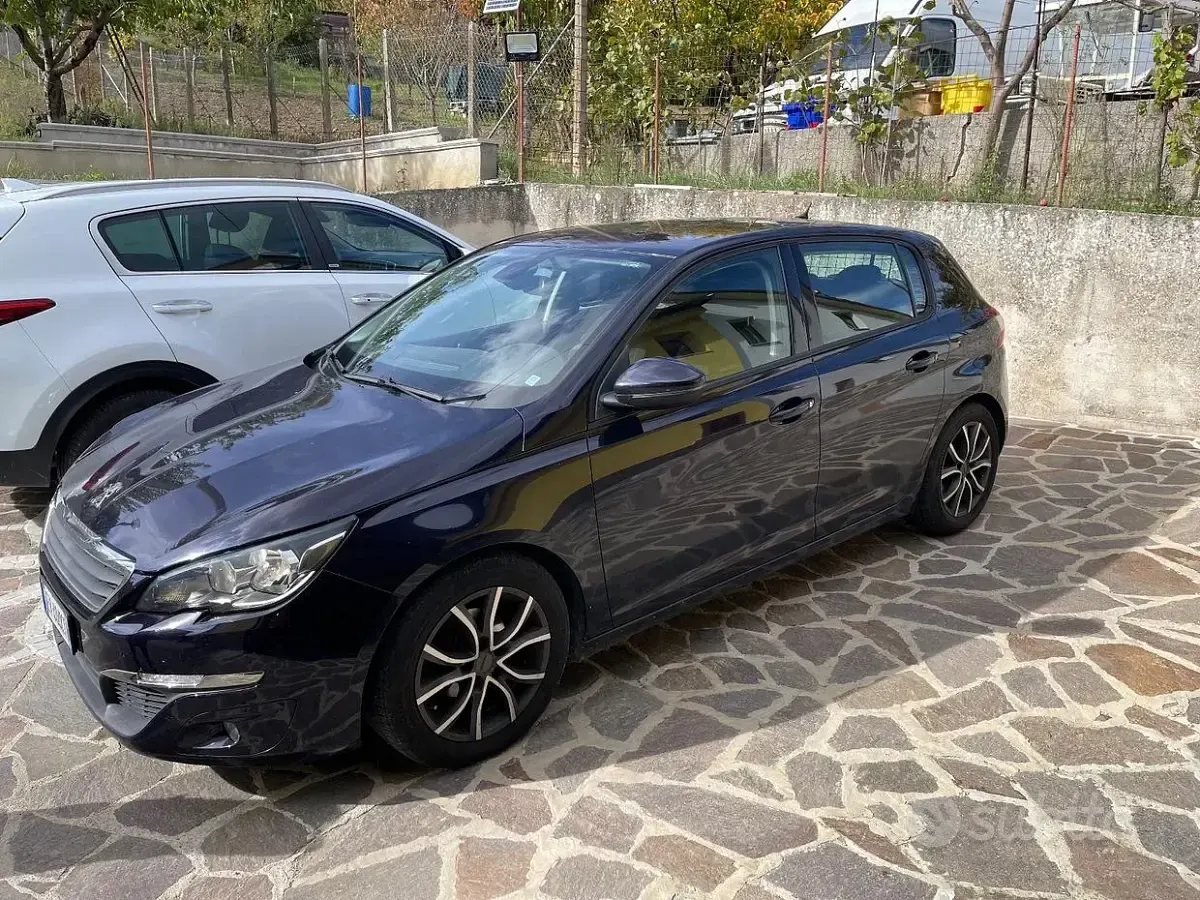 Usata Peugeot 308 92 CV (67 kW) 2014 Blu Berlina