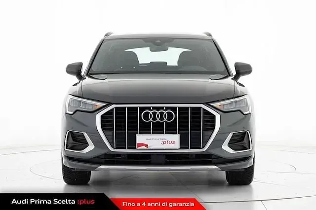 Usata Audi Q3 Advanced Plus 150 CV (110 kW) 2021 Grigio nano metallizzato SUV