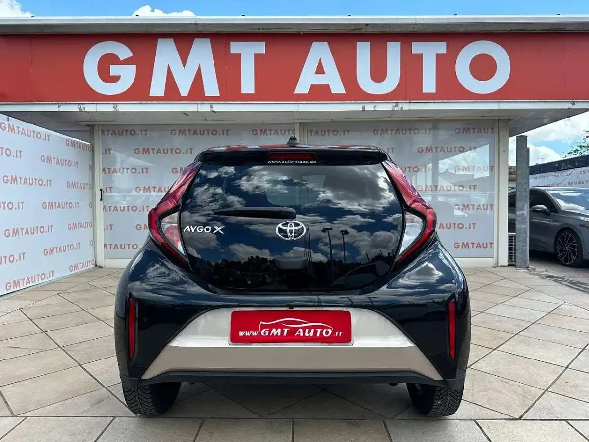 Nuova Toyota Aygo X Trend 72 CV (52 kW) 2026 Marrone SUV