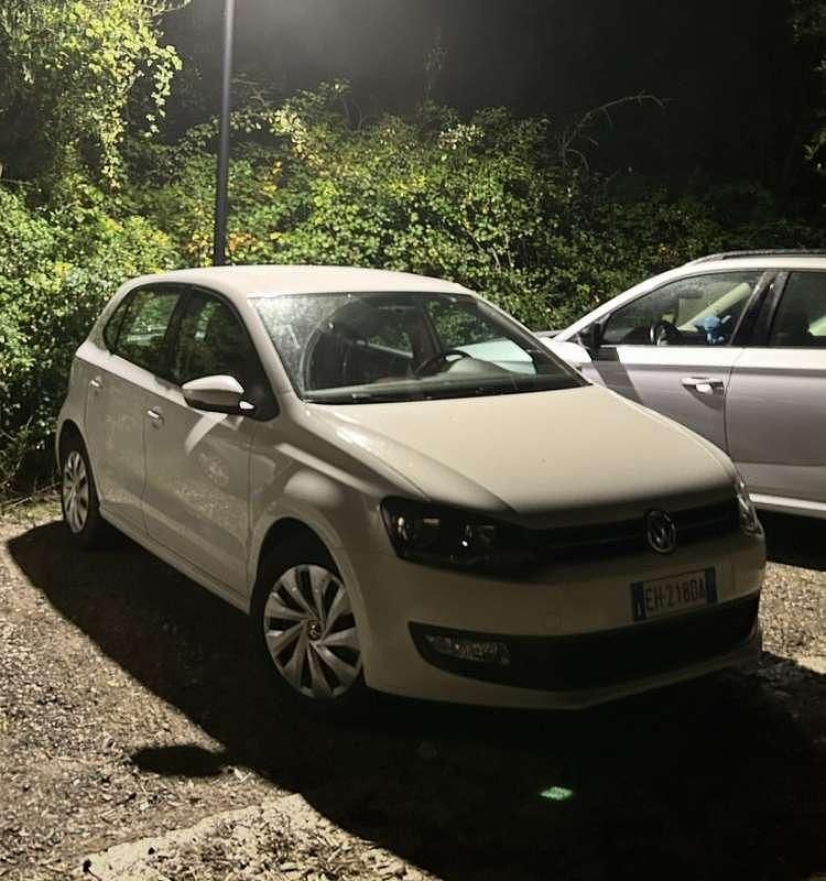 Usata VW Polo Trendline 75 CV (55 kW) 2010 Berlina