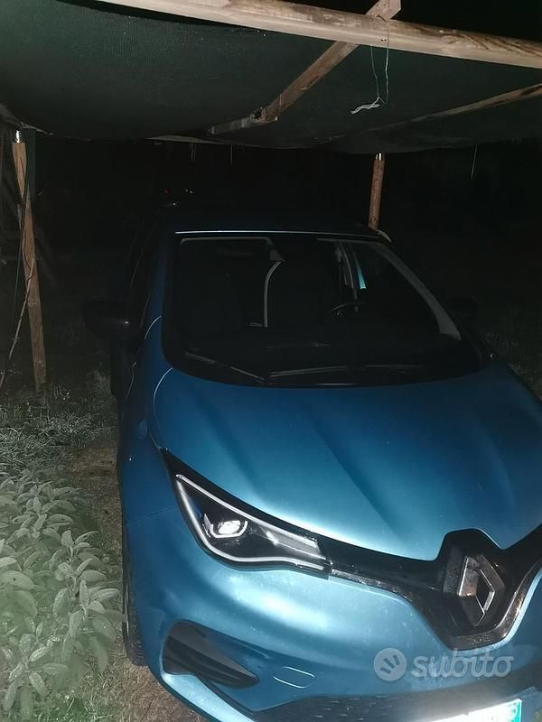 Usata Renault Zoe 80 kW (109 CV) 2021 Blu Utilitaria