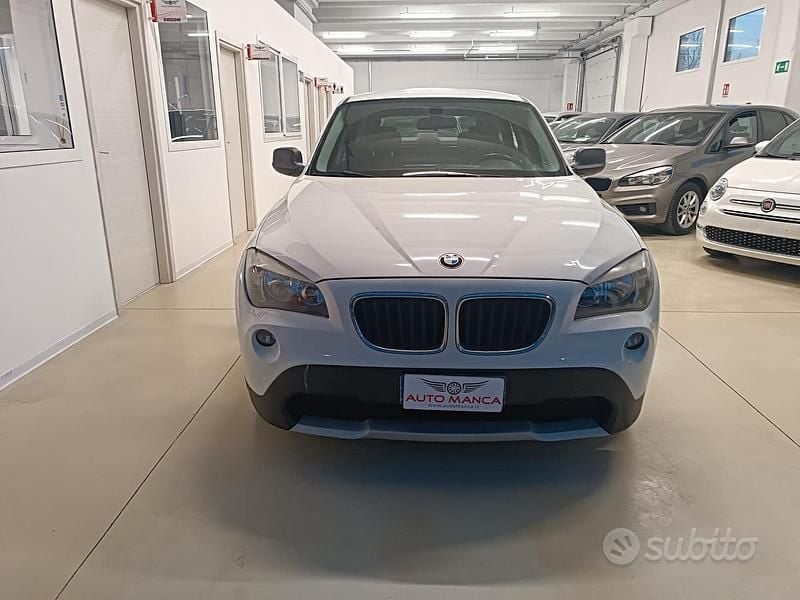Begagnad BMW X1 142 HK (104 kW) 2011 Vit SUV