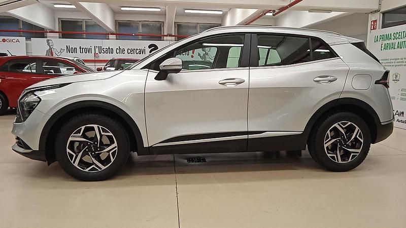 Begagnad Kia Sportage 150 HK (110 kW) 2022 Silver SUV