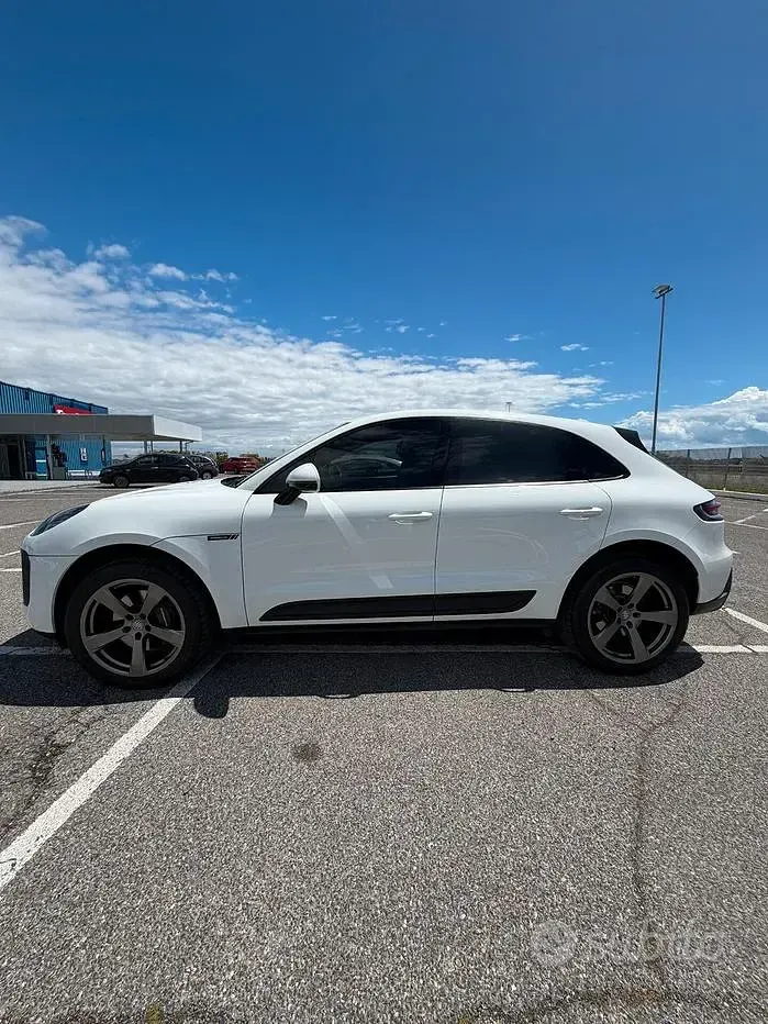 Usata Porsche Macan 265 CV (194 kW) 2022 Bianco SUV