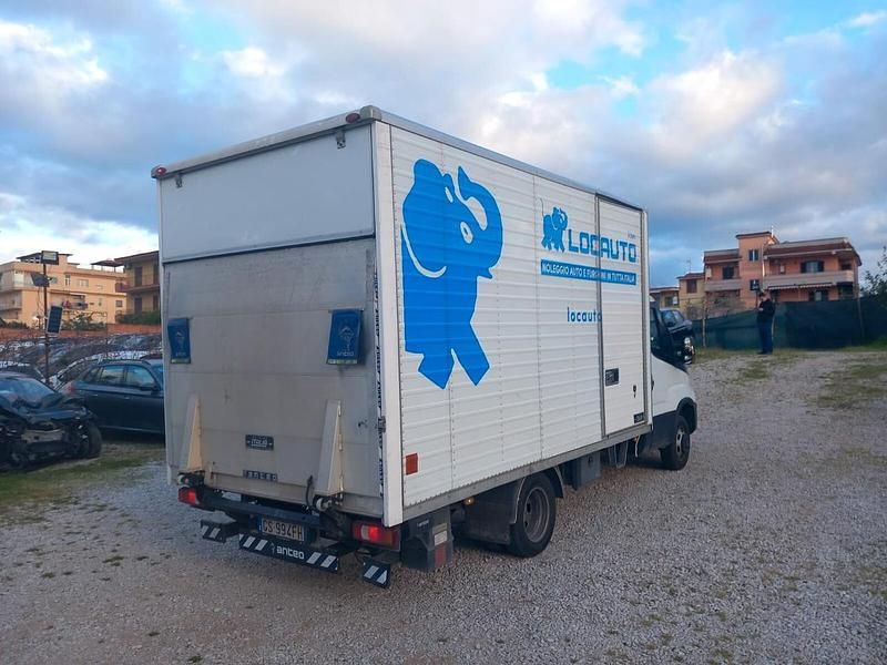 Usata Iveco Daily 204 CV (150 kW) 2024 Bianco Furgone