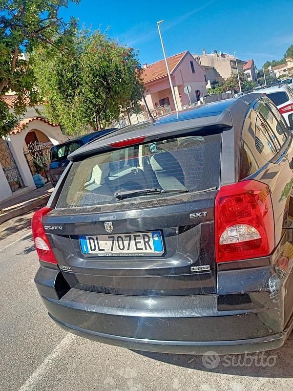 Nero Usata 2007 Dodge Caliber Due volumi | 2900 € (Buon prezzo) - Immagine 1/3