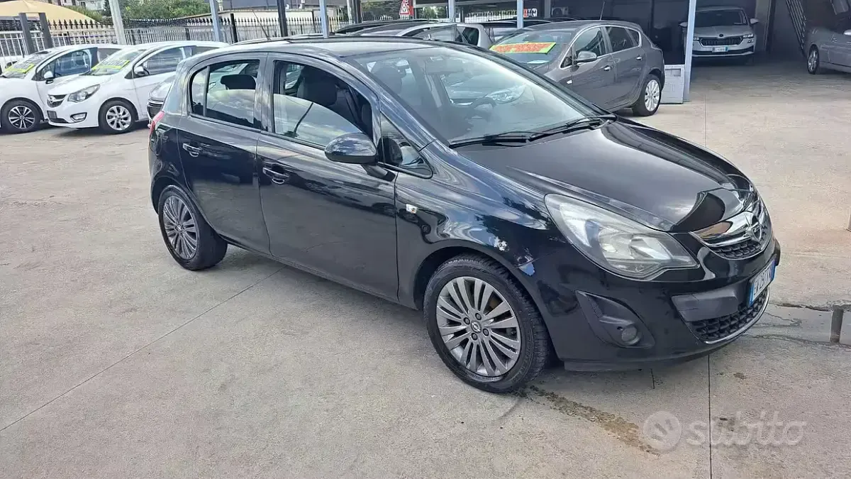 Usata Opel Corsa Sport 85 CV (62 kW) 2014 Nero Utilitaria