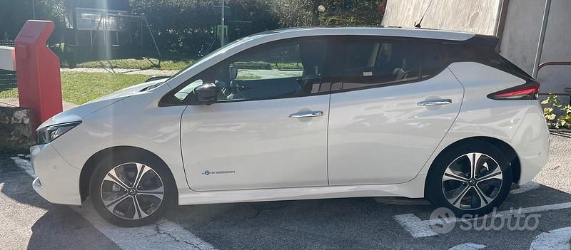Usata Nissan Leaf Tekna 110 kW (150 CV) 2018 Utilitaria