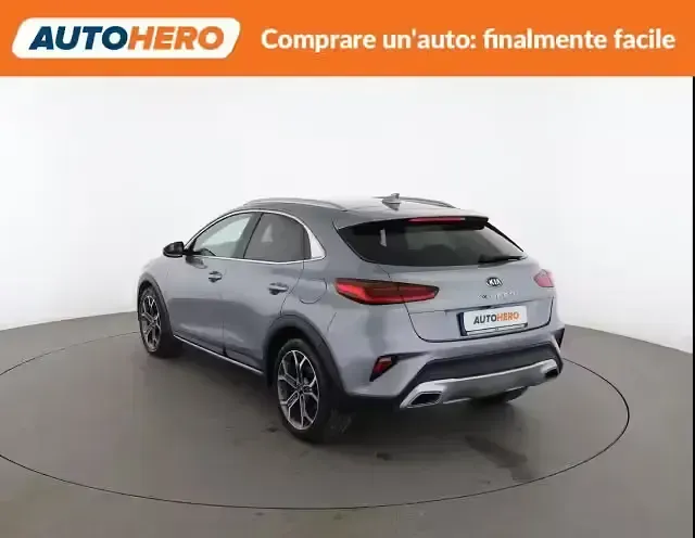 Usata Kia XCeed 160 CV (117 kW) 2021 Argento SUV