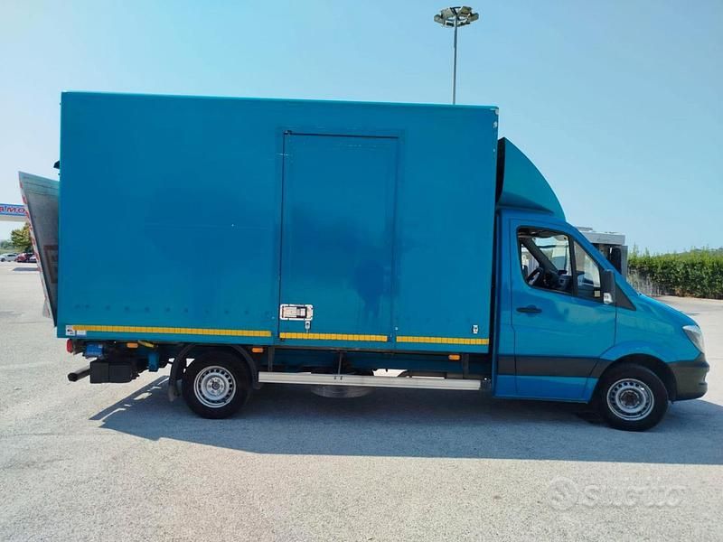 Occasion Mercedes Sprinter 88 ch (64 kW) 2016 Van
