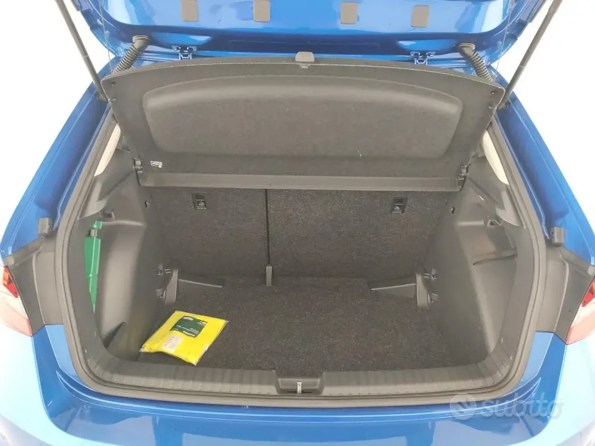 Usata Skoda Fabia 80 CV (58 kW) 2025 Blu Utilitaria