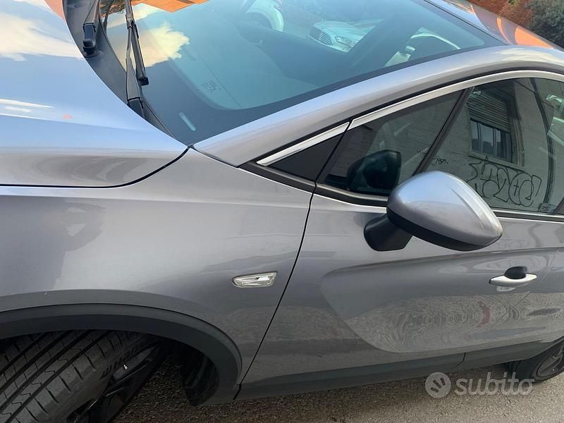 Usata Opel Crossland X 81 CV (59 kW) 2020 Grigio SUV