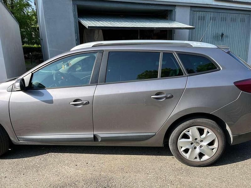 Usata Renault Mégane GrandTour Luxe 150 CV (110 kW) 2012 Station wagon