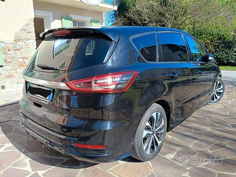 Usata Ford S-MAX ST-Line 150 CV (110 kW) 2019 Nero Monovolume