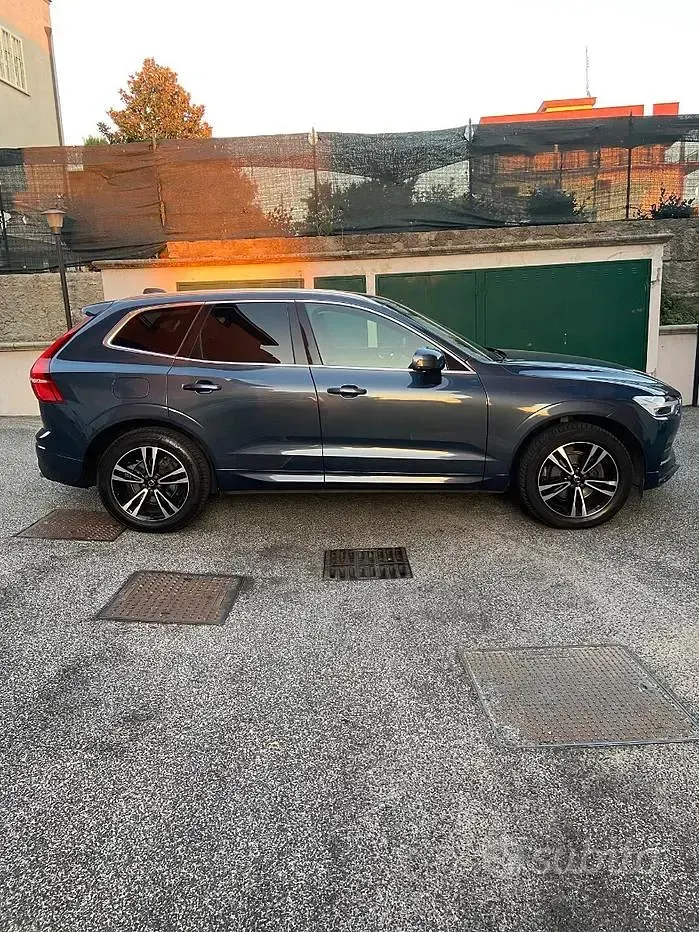 Usata Volvo XC60 190 CV (139 kW) 2020 Blu SUV