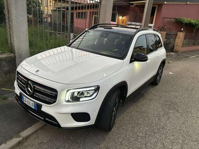 Usata Mercedes GLB200 150 CV (110 kW) 2020 SUV