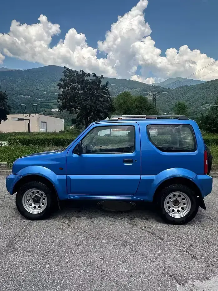 Usata Suzuki Jimny 82 CV (60 kW) 2001 Blu SUV