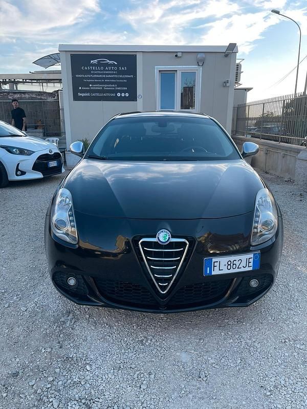 Usata Alfa Romeo Giulietta 105 CV (77 kW) 2012 Nero Utilitaria