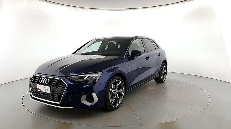 Usata Audi A3 Advanced 116 CV (85 kW) 2023 Blu navarra met Berlina