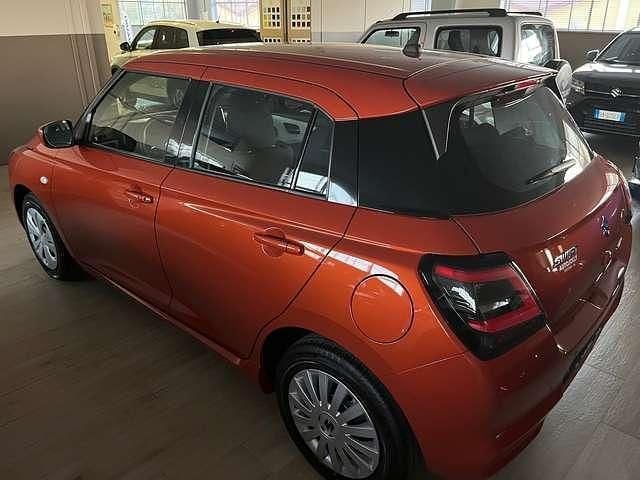 Nuova Suzuki Swift 83 CV (61 kW) 2025 Grigio Utilitaria