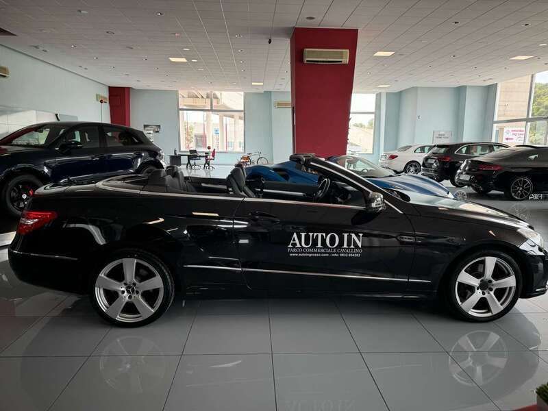 Usado Mercedes E250 204 CV (150 kW) 2012 Negro Descapotable