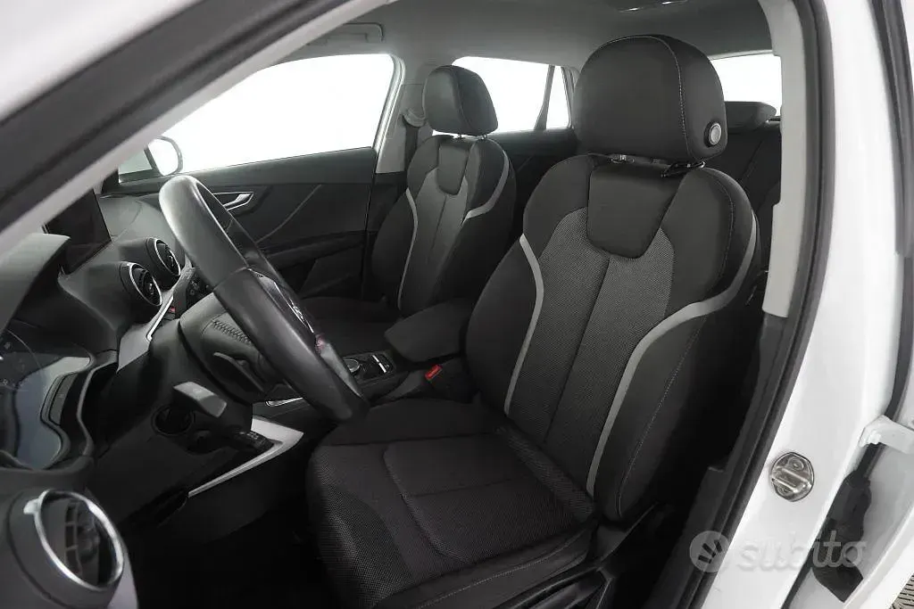 Usata Audi Q2 S-Line 116 CV (85 kW) 2018 Bianco ibis SUV