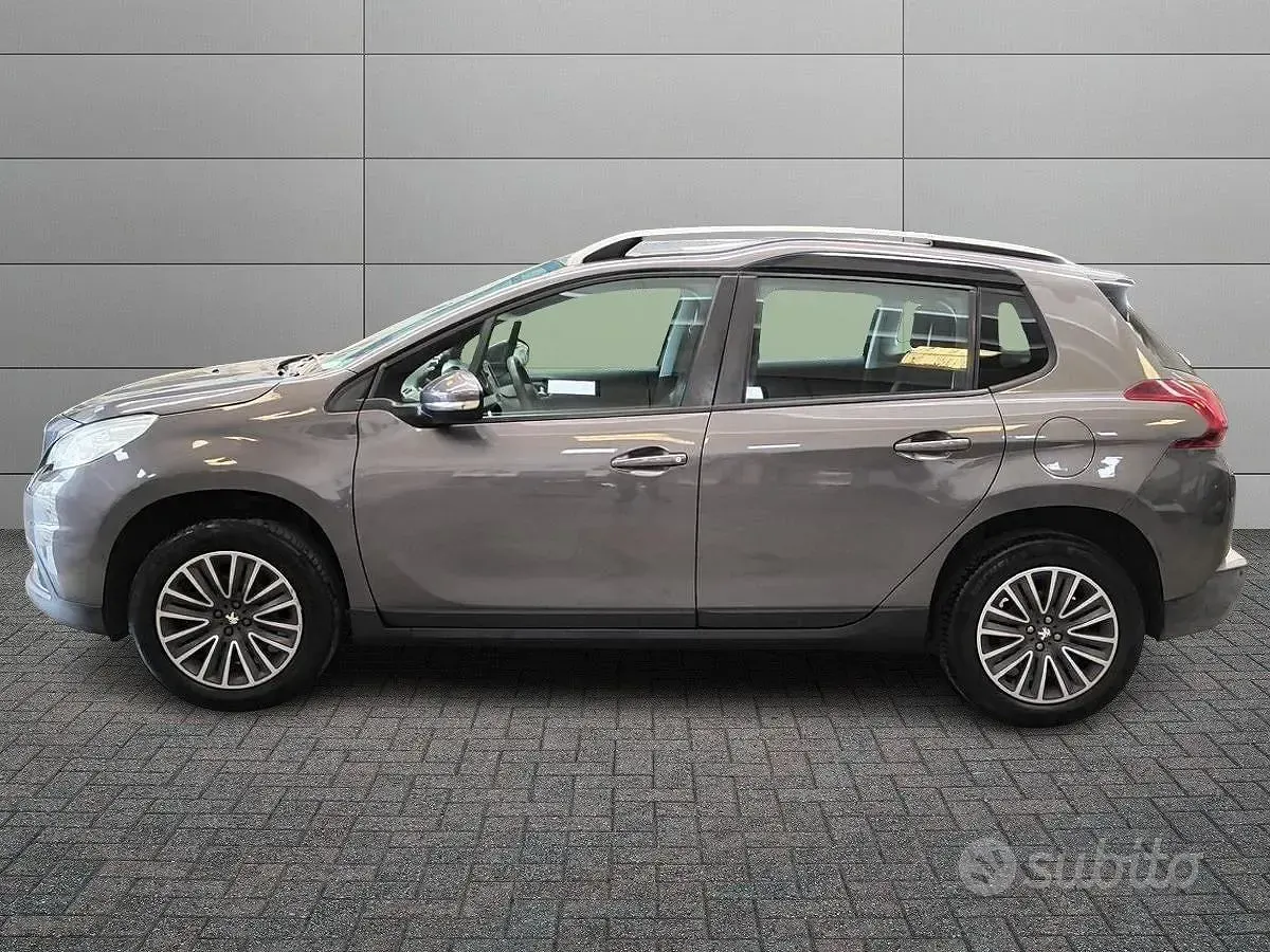 Usata Peugeot 2008 Active 82 CV (60 kW) 2016 Grigio SUV