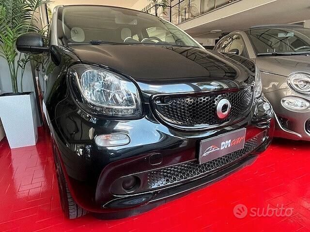 Usata Smart ForFour Passion 72 CV (52 kW) 2015 Nero Utilitaria