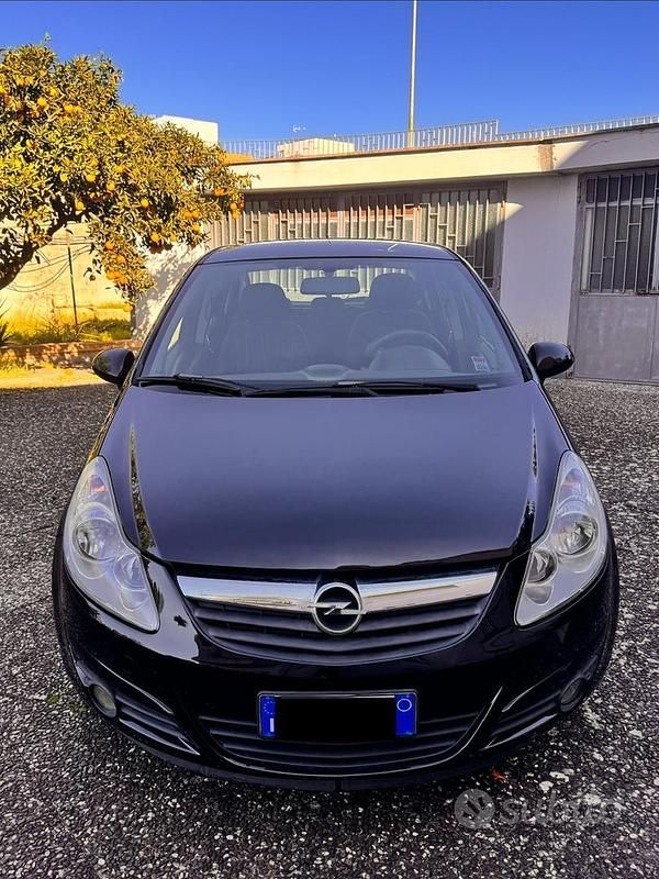 Usata Opel Corsa Club 80 CV (58 kW) 2008 Nero Berlina