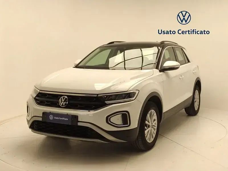 Gebraucht VW T-Roc Life 110 PS (80 kW) 2023 Weiß SUV