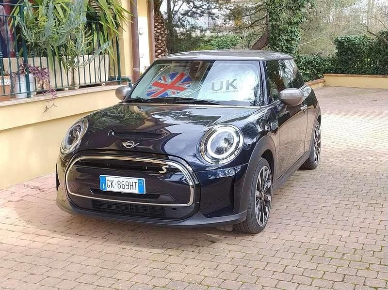 Usata 2023 Mini Cooper SE Essential Due volumi | 21.000 € (Buon prezzo) - Immagine 1/4