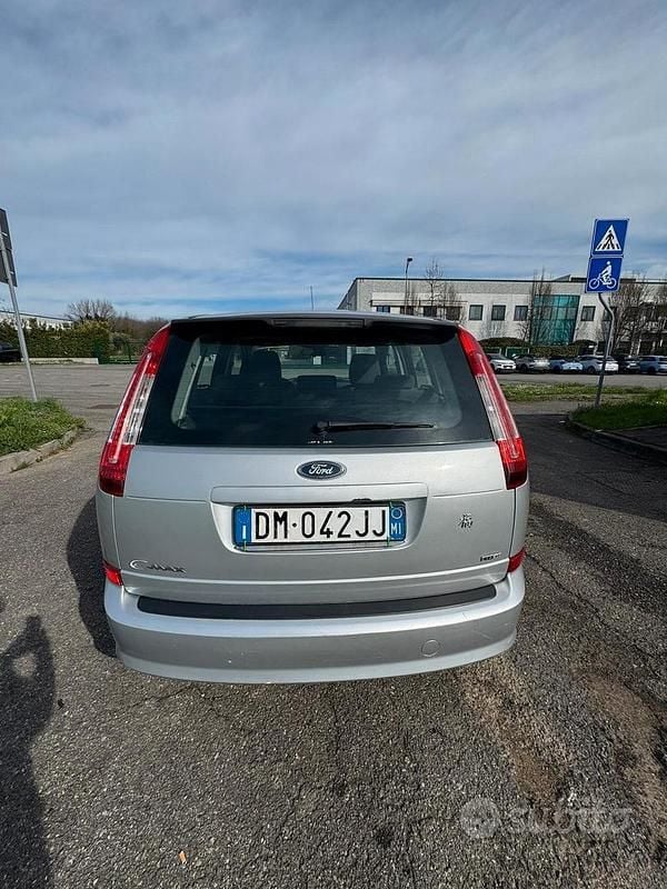 Usata Ford C-MAX Titanium 109 CV (80 kW) 2008 Grigio Monovolume