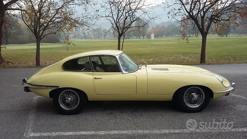 Usata Jaguar E-Type 1960 Giallo Coupé