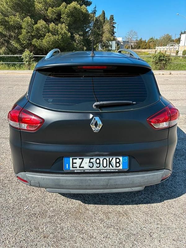 Usata Renault Clio GrandTour 90 CV (66 kW) 2015 Nero Station wagon