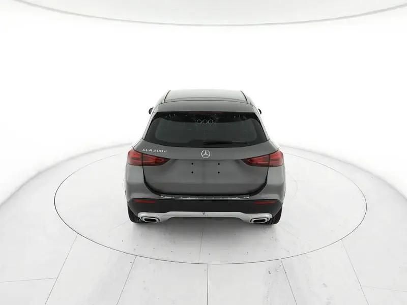 Grigio Nuova 2026 Mercedes GLA200 Progressive SUV | 43.500 € (Buon prezzo) - Immagine 1/4