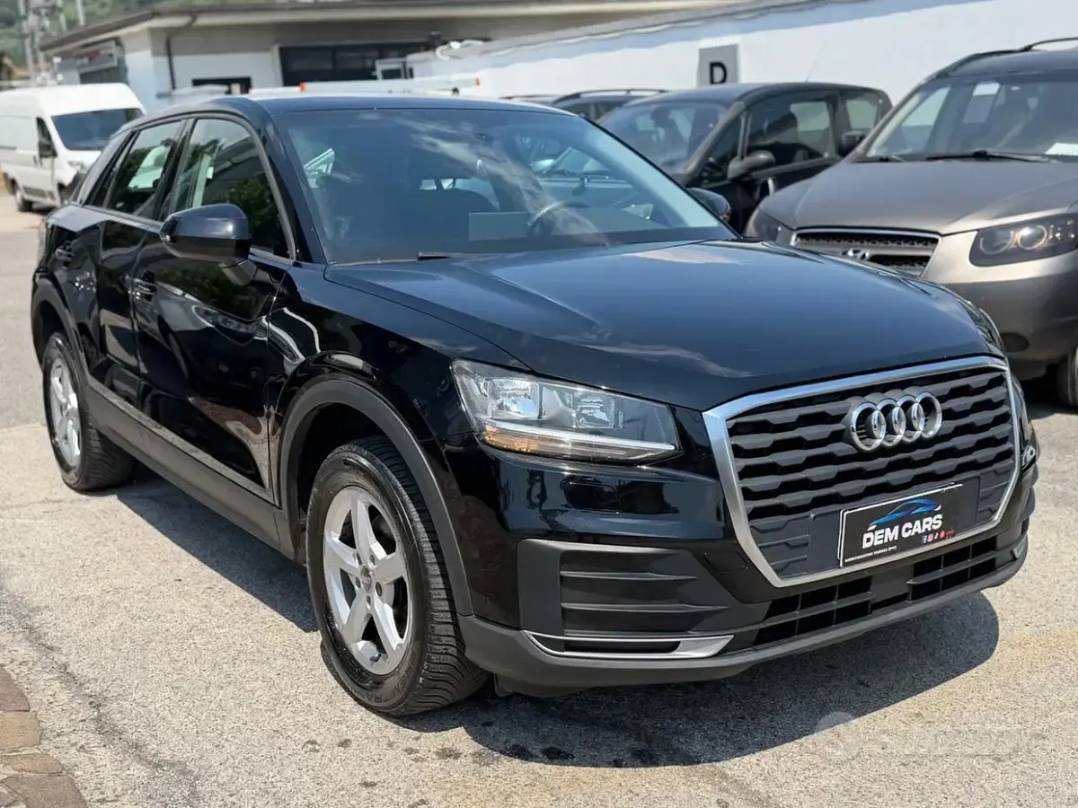 Usata Audi Q2 116 CV (85 kW) 2019 Nero SUV