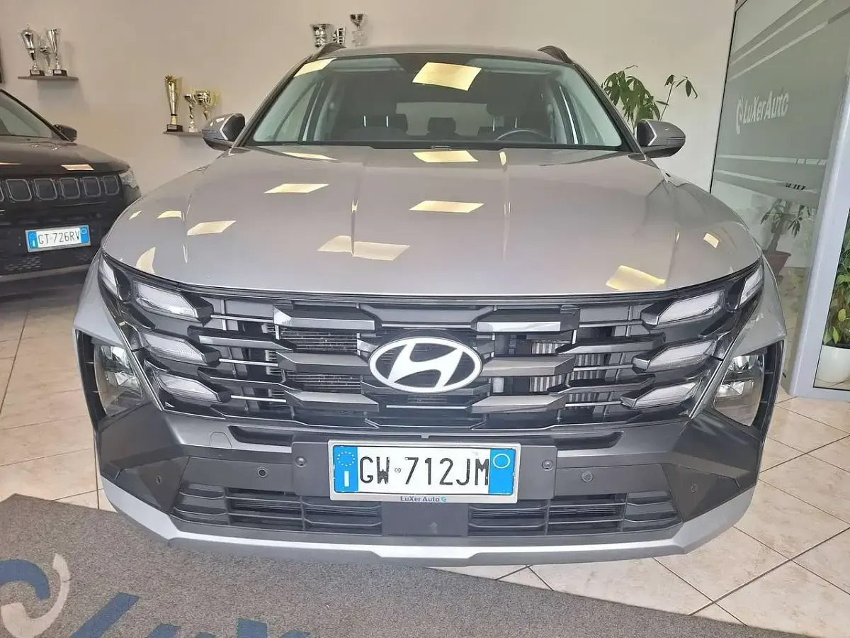 Usata Hyundai Tucson 136 CV (100 kW) 2024 Grigio SUV