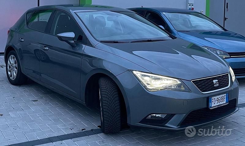 Usata Seat Leon Business 110 CV (80 kW) 2016 Grigio Berlina