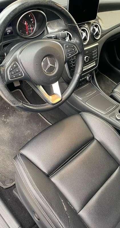 Usata Mercedes GLA200 Edition 136 CV (100 kW) 2019 SUV