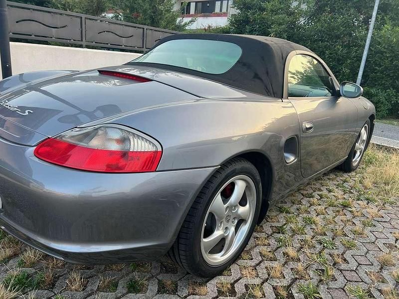 Usata Porsche 986 Boxster 252 CV (185 kW) 2002 Grigio Cabrio