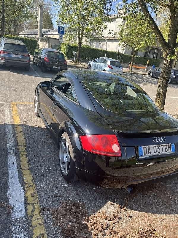 Usata Audi TT Roadster 179 CV (131 kW) 1999 Cabrio