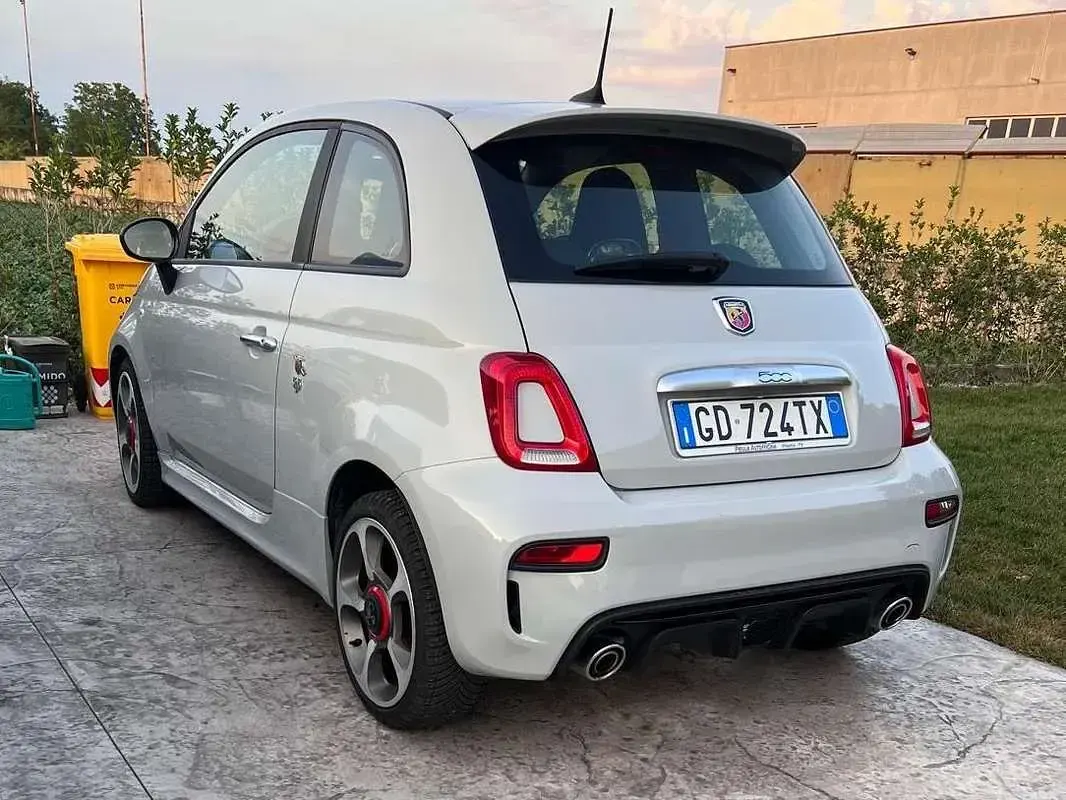 Usata Abarth 595 144 CV (105 kW) 2021 Utilitaria