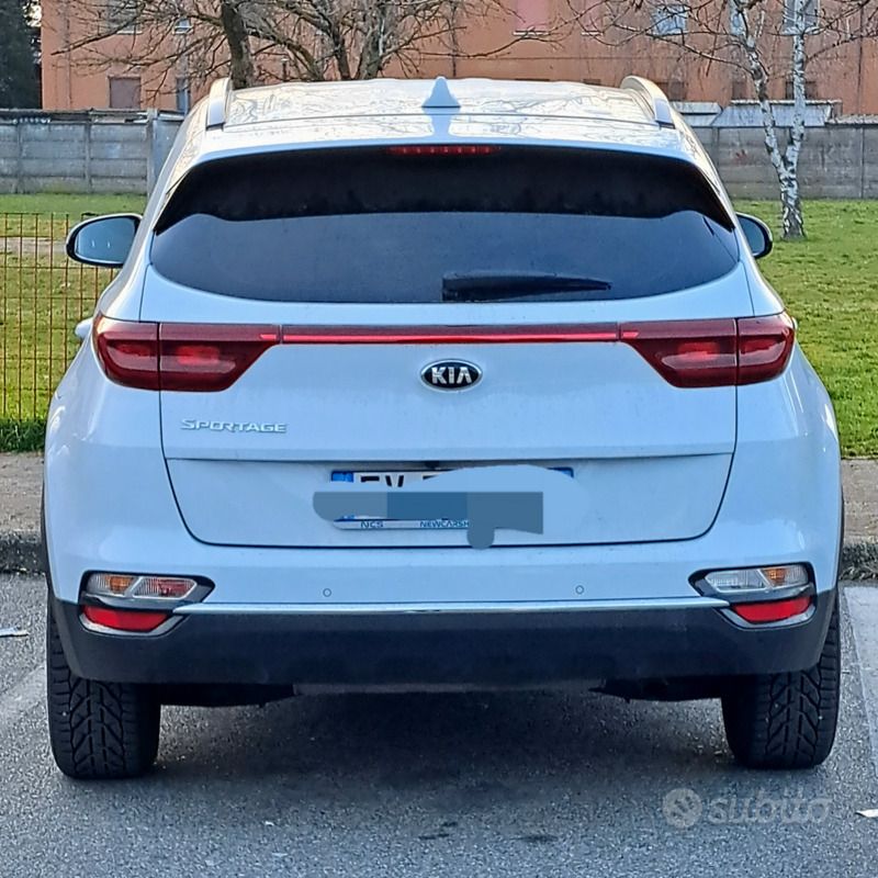 Usata Kia Sportage 115 CV (84 kW) 2019 Bianco SUV