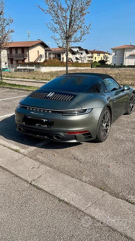 Occasion Porsche 911 450 ch (330 kW) 2023 Vert Cabriolet