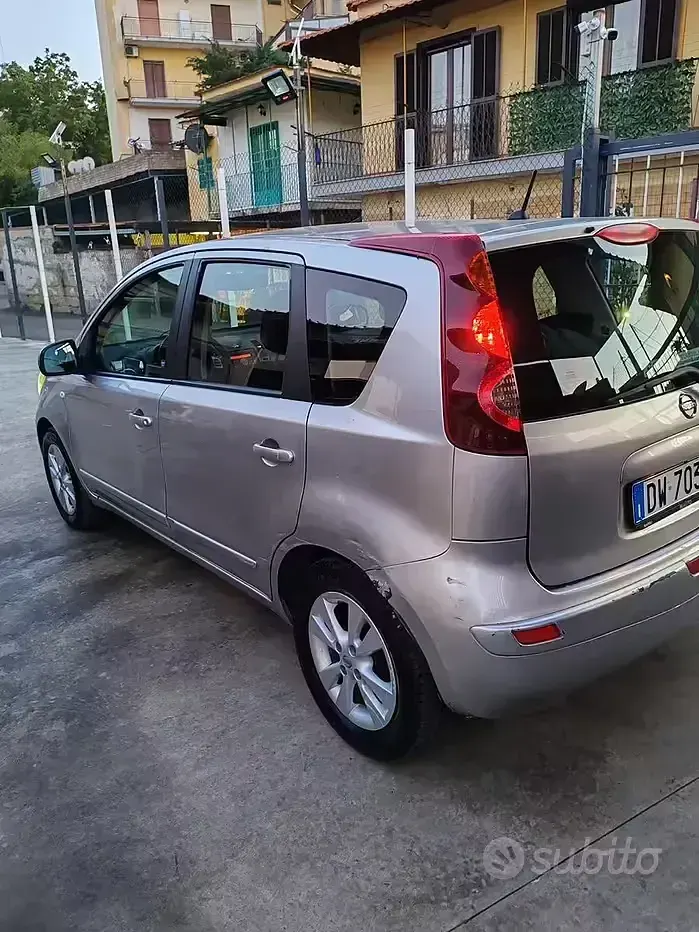 Usata Nissan Note 88 CV (64 kW) 2009 Grigio Utilitaria
