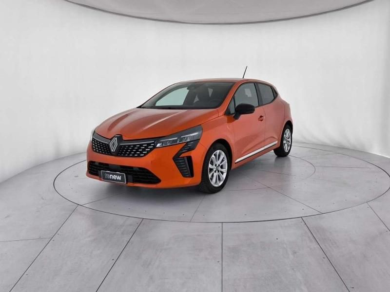 Usata Renault Clio V Evolution 67 CV (49 kW) 2024 Orange valencia Berlina