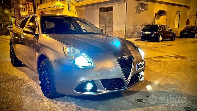 Usata Alfa Romeo Giulietta 140 CV (102 kW) 2011 Utilitaria