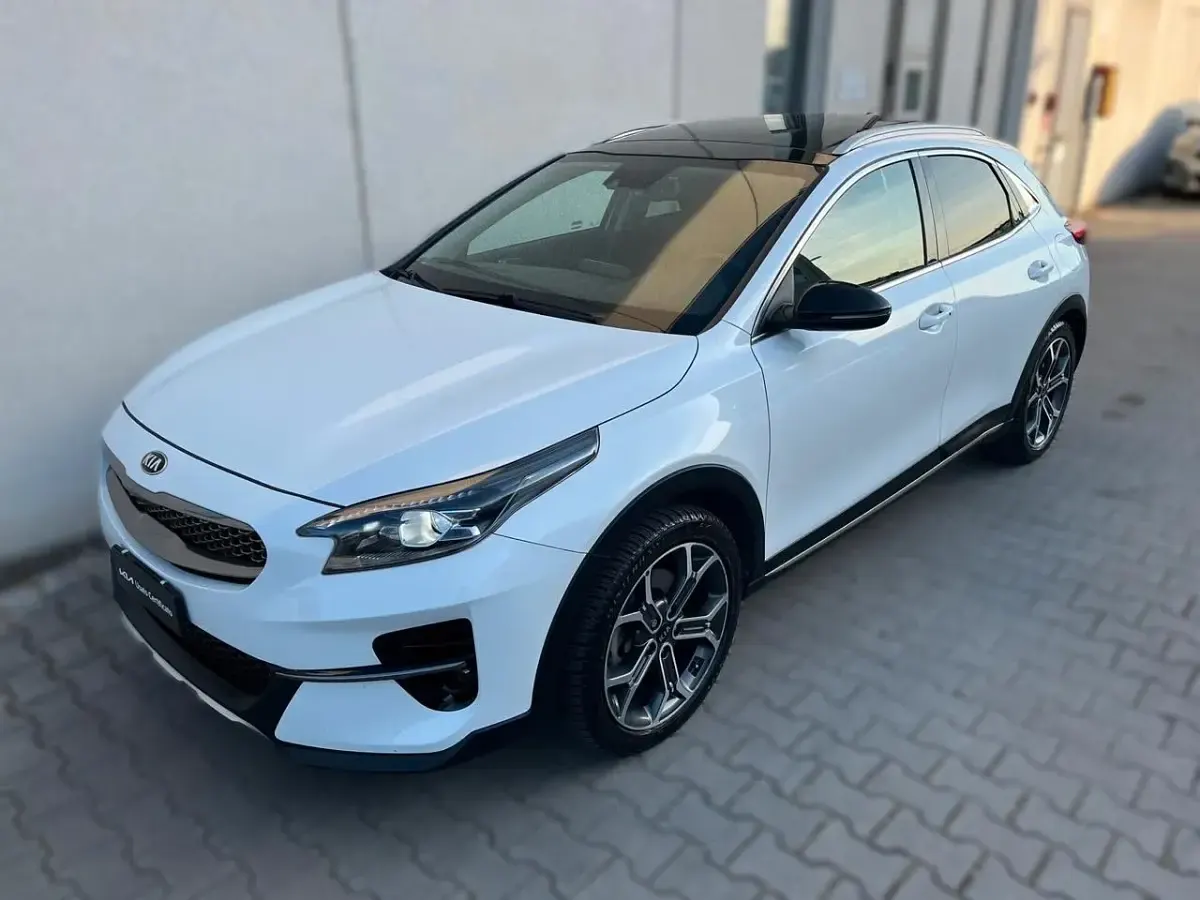 Usata Kia XCeed 136 CV (100 kW) 2019 Bianco SUV